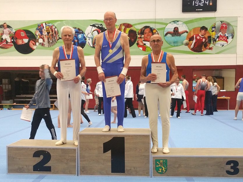 Die Sieger: Helmut Kaufman 2.Platz, Frank Lahn 1. Platz, Horst K&ouml;nig 3. Platz (Foto: TSV Nordhausen )