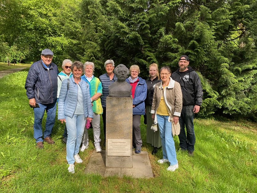 Der Nordh&auml;user Harzklub zu Gast im Park Hohenrode (Foto: Sabine Mehne)