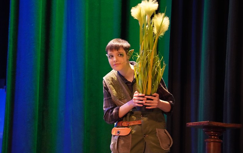 Theaterst&uuml;ck "Time and Time again" - Eine Projekt gegen den Krieg (Foto: Stefanie Richter)