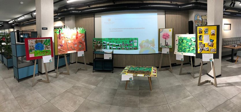 Kunstausstellung in der Stadt-Werkstatt M&uuml;hlhausen (Foto: Stadt M&uuml;hlhausen)