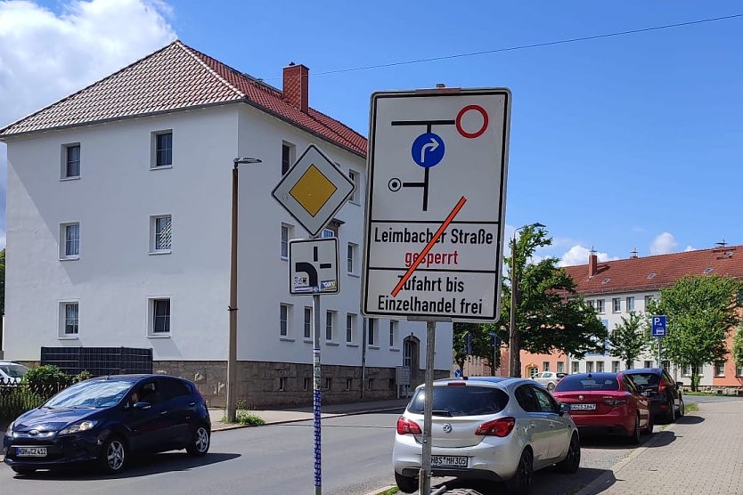 Ein Schild zum staunen (Foto: J.Wiethoff)