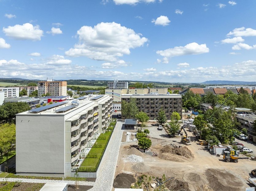 Der Innenhof wird aktuell umgestaltet. Das Fahrradhaus ist bereits gut zu erkennen, auch wenn es noch nicht komplett fertiggestellt ist.  (Foto: Thomas M&uuml;ller)