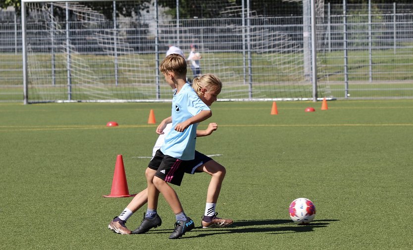 Fussball-Sommercamp im Stadion der Freundschaft in Bad Langensalza (Foto: Eva Maria Wiegand)