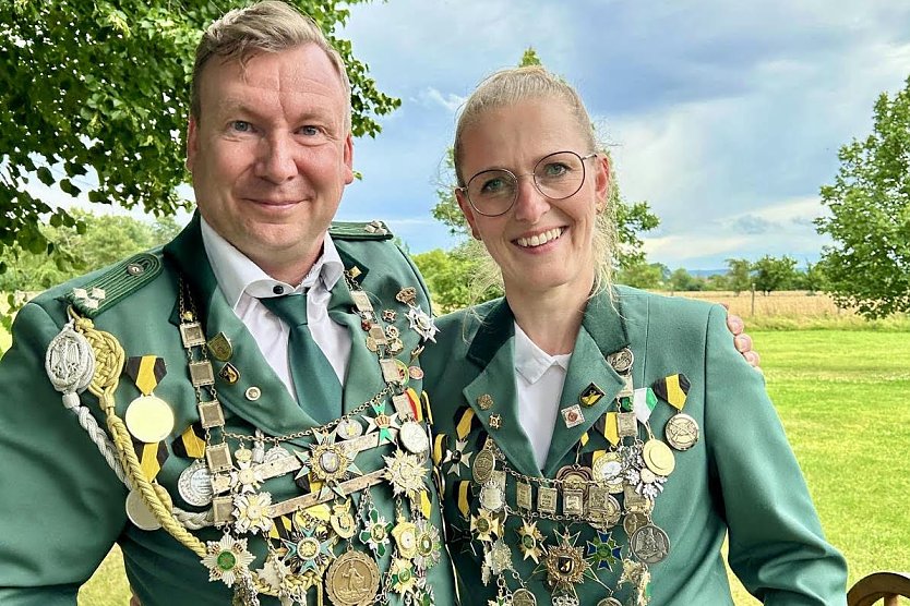 K&ouml;nigspaar der Sch&uuml;tzen 2024:Torsten Karch und Aileen Borack (Foto: Sch&uuml;tzenkompanie 1420)