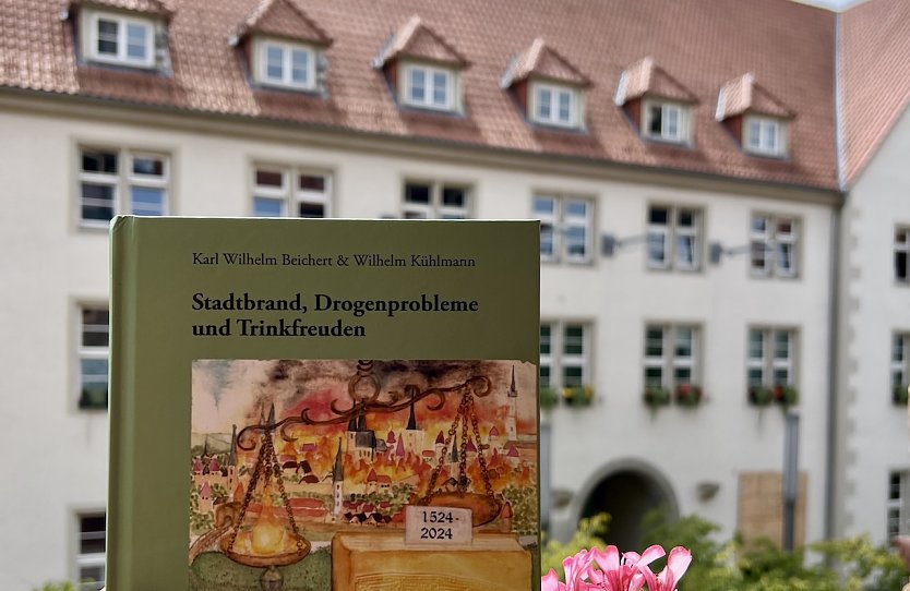 Buchvorstellung im Ratskeller (Foto: Stadtverwaltung Nordhausen) Buchvorstellung im Ratskeller (Foto: Stadtverwaltung Nordhausen)