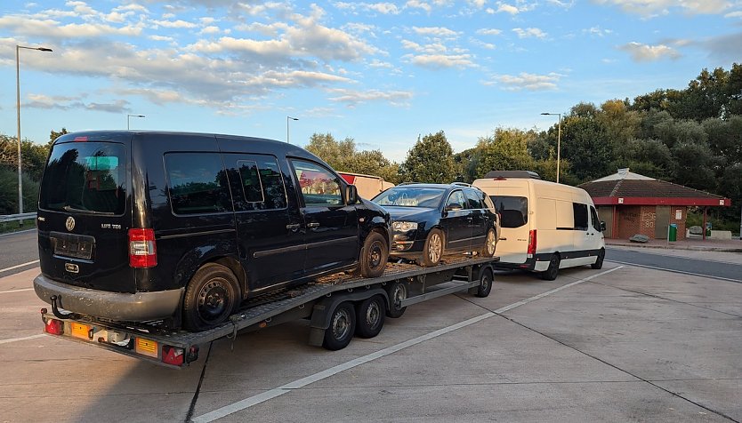 Rum&auml;nischer Transporter auf der A 38 (Foto: Aitobahnpolizei)