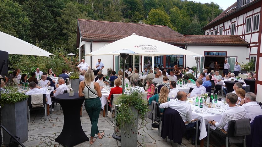 Weinverkostung in der Kalkh&uuml;tte (Foto: nnz)