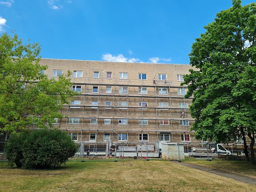 Fassadensanierung im Zuckerweg im Jahr 2023 (Foto: SWG Nordhausen/S. Schedwill)