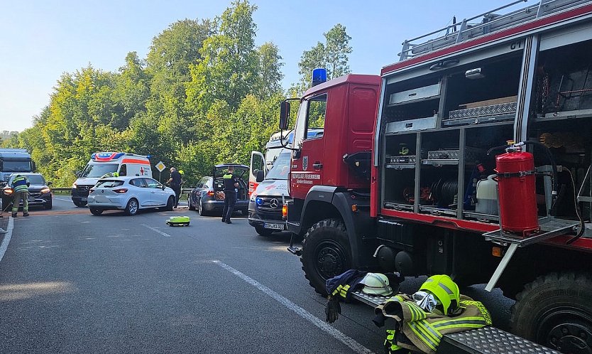 Unfall mit drei Verletzten (Foto: S.Dietzel)