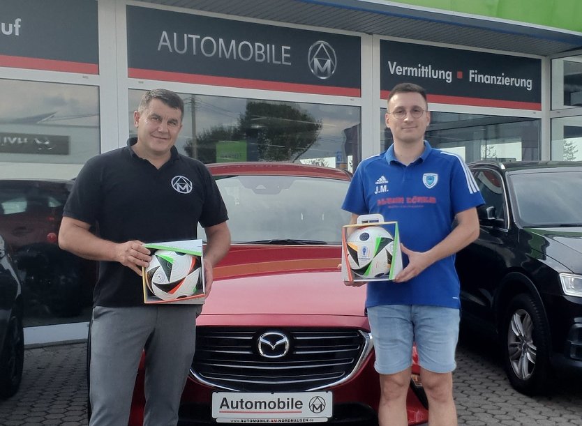 Neue Spielb&auml;lle f&uuml;r den SSV Wolllersleben (Foto: Udo Volland)