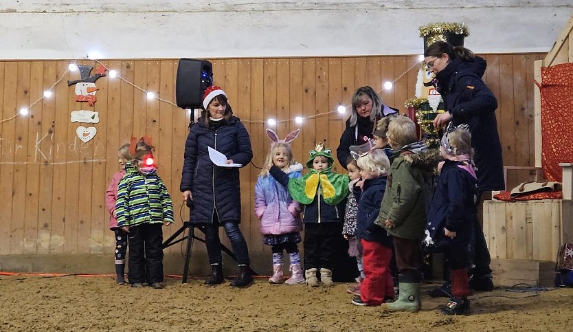 Weihnachtsmarkt in Kleinbodungen (Foto: D.Steinecke) Weihnachtsmarkt in Kleinbodungen (Foto: D.Steinecke)