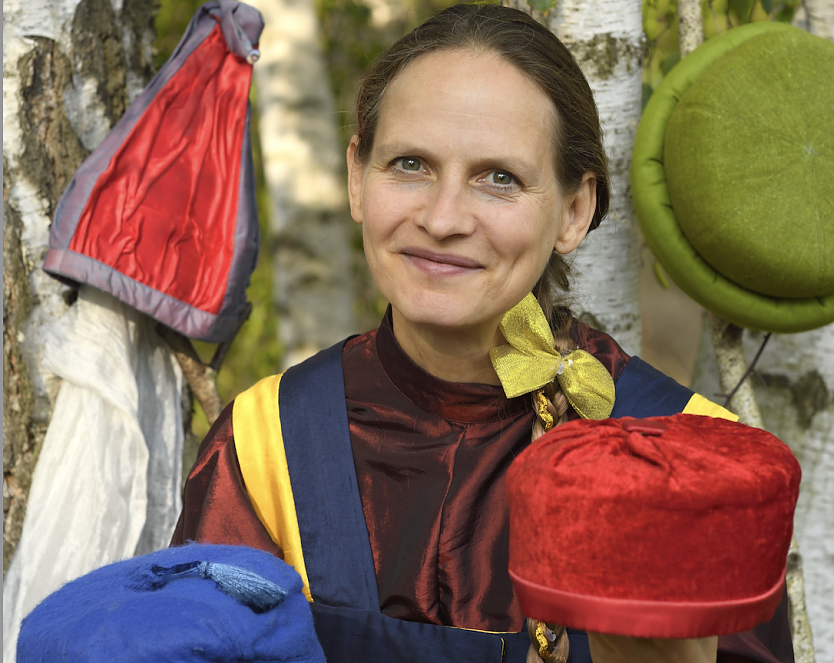 Cornelia Thiele vom KIECK Theater erz&auml;hlt Ruslan und Ludmilla (Foto: Steffen Adam)