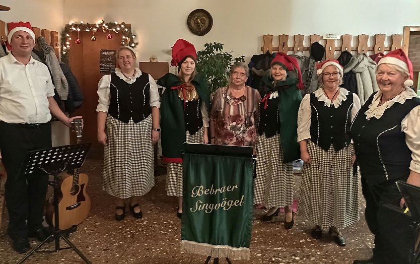 Bebraer Singvögel zu Besuch im WB4 in Sondershausen (Foto: THomas Leipold) Bebraer Singvögel zu Besuch im WB4 in Sondershausen (Foto: THomas Leipold)