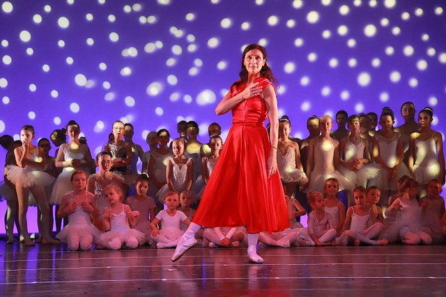 30 Jahre Tanzstudio Radeva wurden am Wochenende mit einer gro&szlig;en Gala im Theater gefeiert (Foto: Dimitar Radev)