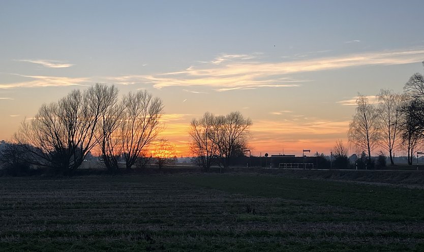 Tiefstwerte heute 3 bis -2 Grad bei schwache bis mäßigem Süd- bis Südwestwind (Foto: oas) Tiefstwerte heute 3 bis -2 Grad bei schwache bis mäßigem Süd- bis Südwestwind (Foto: oas)