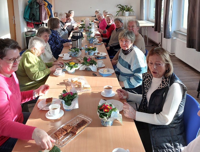 Feier im Seniorentreff in Jecha (Foto: Wolfgang Dittrich)