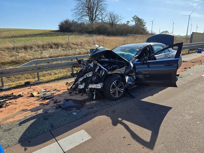 Verkehrsunfall auf der A71 (Foto: S. Dietzel)
