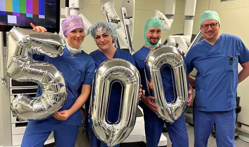 Das Quartett der 500. OP (Foto: SHK)