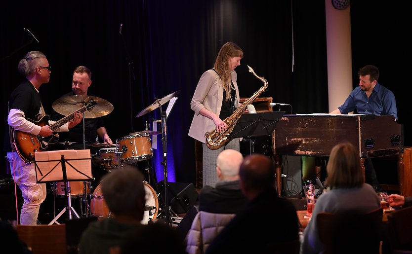 Wieder Jazz am Samstag in der Nordhäuser Jazzmangel (Foto: Andreas Hölscher) Wieder Jazz am Samstag in der Nordhäuser Jazzmangel (Foto: Andreas Hölscher)