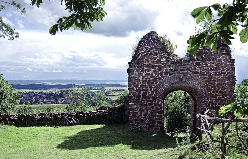 Blick von der Ebersburg in die Region (Foto: Christian Schelauske)