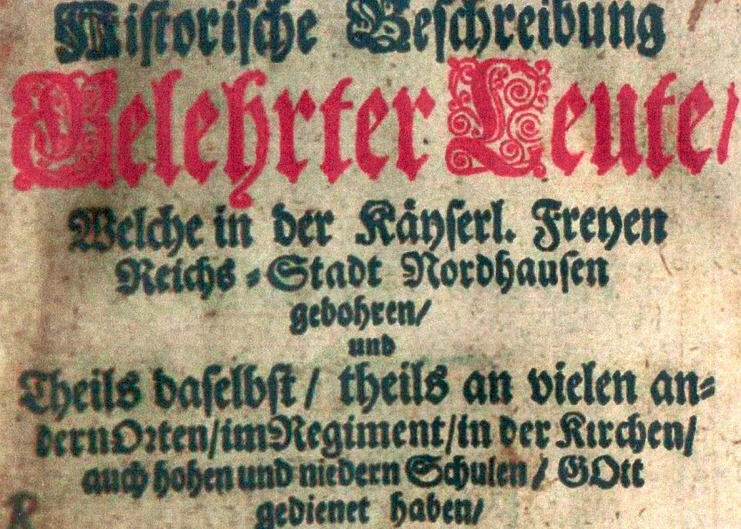 Historisches Deckblatt von 1715 im Buch Kindervaters im Stadtarchiv, (Foto: Repro Stadtarchiv)