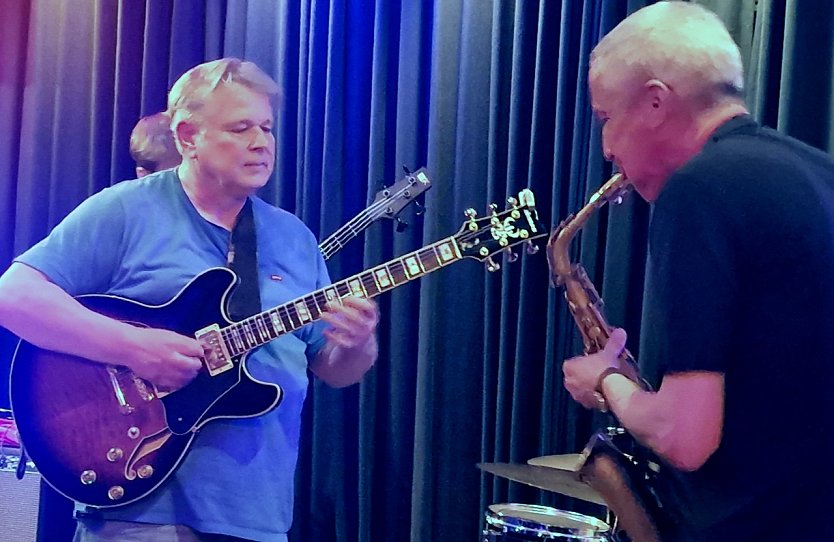 Zwei Ausnahmemusiker im Duett: Gebhardt und Klewitz (Foto: nnz)