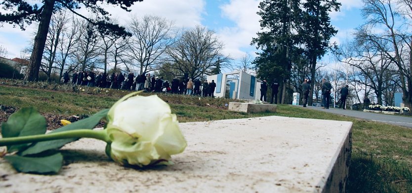 Eröffnung des neu gestalteten Nordhäuser Ehrenfriedhofs am 07. April 2025 (Foto: agl) Eröffnung des neu gestalteten Nordhäuser Ehrenfriedhofs am 07. April 2025 (Foto: agl)