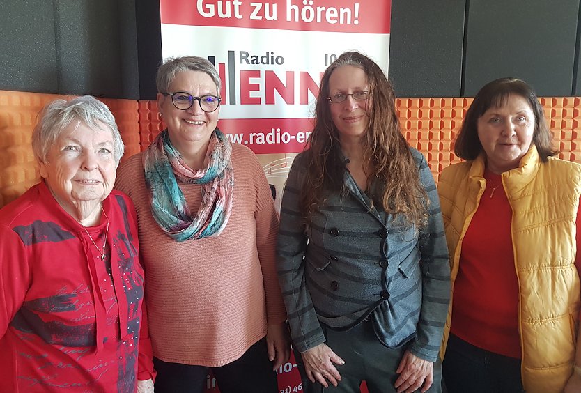 Die Silberstimmen gehen auf Sendung (Foto: P.Jentsch)