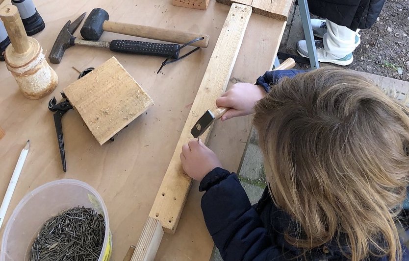 In der Spielewerkstatt (Foto: F.Tuschy)