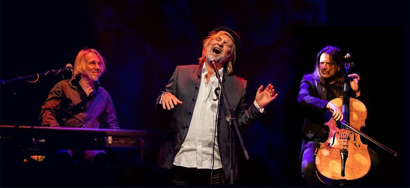 Die Z&ouml;llner im Trio Infernale (Foto: AndersweltTheater)