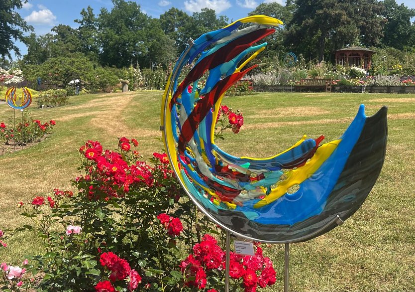 Rose trifft Kunst  (Foto: Rosenstadt Sangerhausen GmbH)