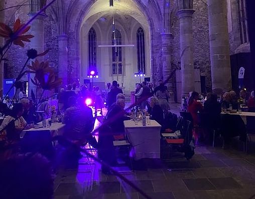 Sommerausklangsball in der Ellricher Kirche (Foto: Pientka)