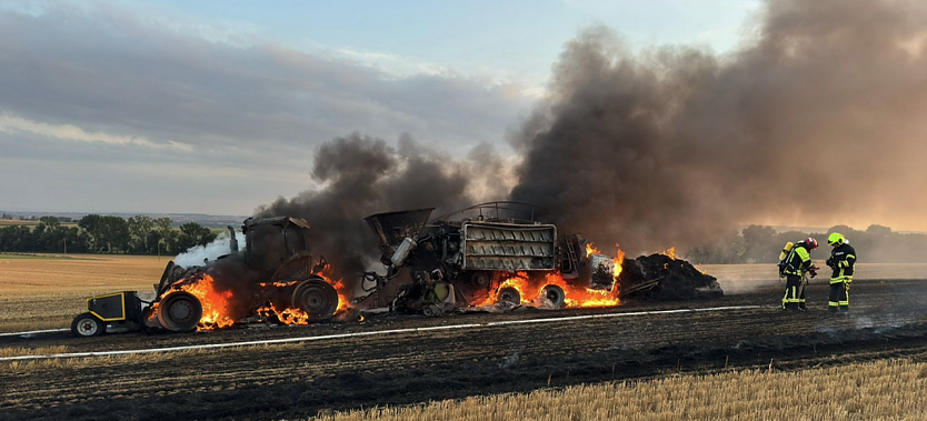 Der Brandschaden soll sich auf bis zu 600.000 Euro betragen (Foto: Marvin Herting/Silvio Dietzel)