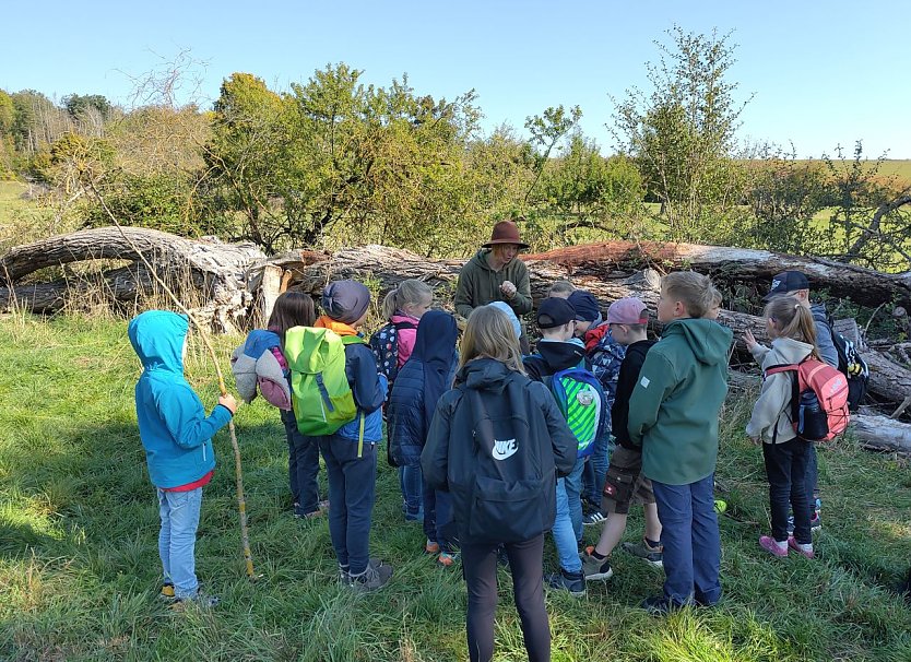 Die erste Erlebniswanderung bei Behringen (Foto: Stephanie Luther)