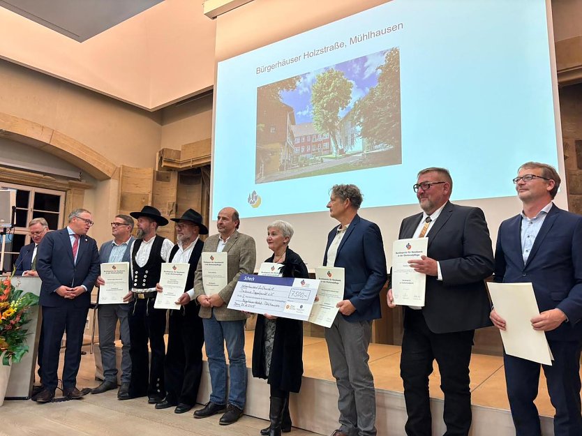 Bundespreis Handwerk Denkmalpflege 2025 ging an die Diakonie Doppelpunkt (Foto: Stadt Mühlhausen) Bundespreis Handwerk Denkmalpflege 2025 ging an die Diakonie Doppelpunkt (Foto: Stadt Mühlhausen)