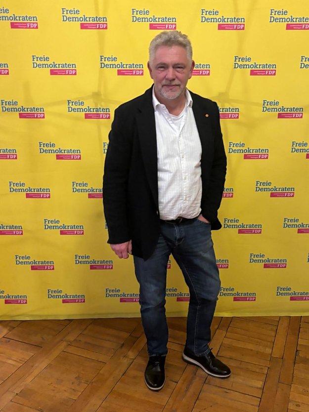 Steffen Hildebrandt auf dem Landesparteitag (Foto: Otmar Ganter) Steffen Hildebrandt auf dem Landesparteitag (Foto: Otmar Ganter)