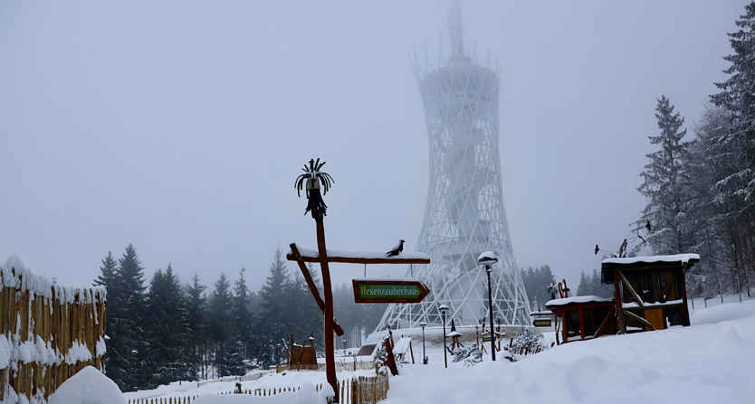 Das schneebedeckte "Harzer Hexenreich" am vergangenen Freitag (Foto: J. Piper) Das schneebedeckte "Harzer Hexenreich" am vergangenen Freitag (Foto: J. Piper)