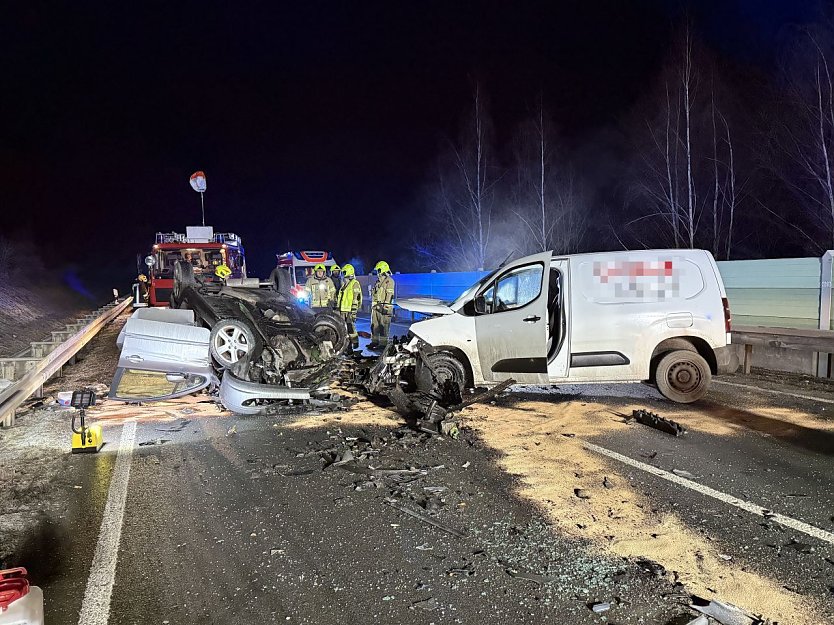 Unfall auf der B4 bei Sondershausen (Foto: Silvio Dietzel)