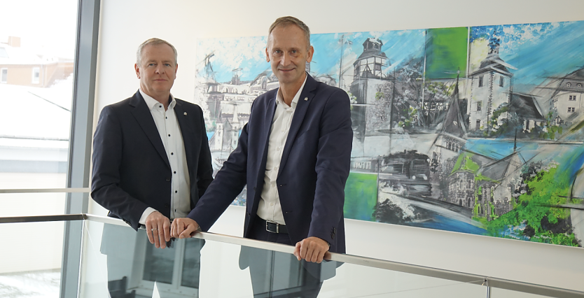 Steffen Loup und Sven D&ouml;rmann in der WBG-Gesch&auml;ftsstelle. (Foto: ssc)