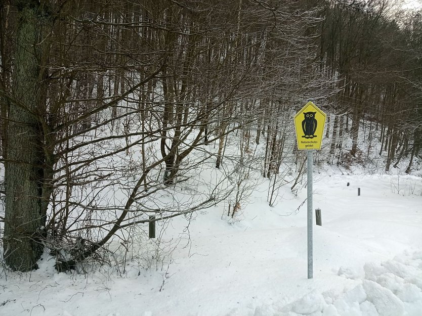 Neue Schilder für Naturschutzgebiete. (Foto: Jessica Piper) Neue Schilder für Naturschutzgebiete. (Foto: Jessica Piper)